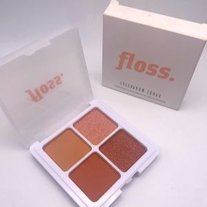 FLOSS Eyeshadow Squad in “Just Peachy” (Brand New!) 💘